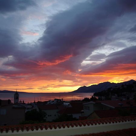 Rooms Tia Baška Voda Exterior foto