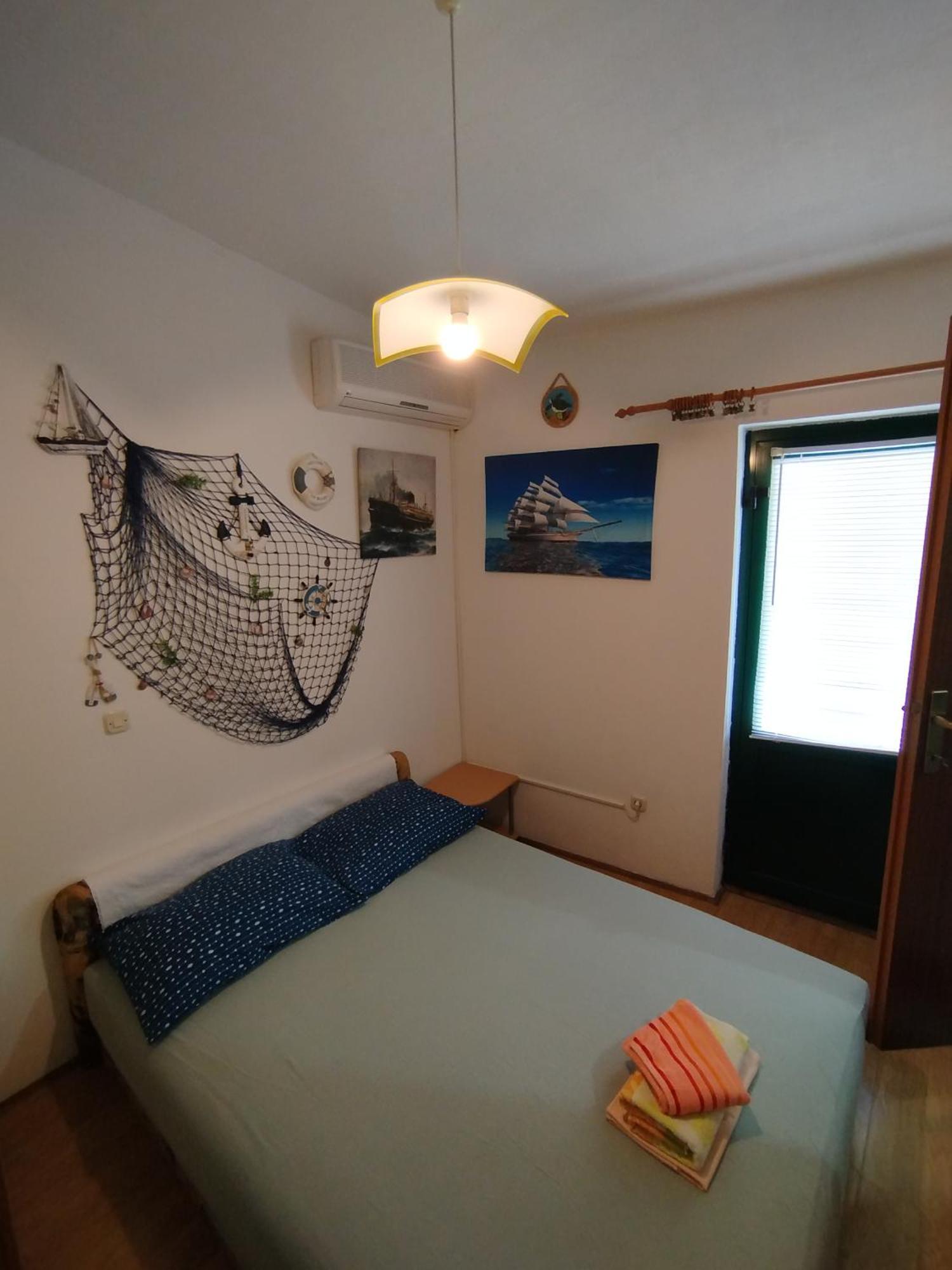 Rooms Tia Baška Voda Exterior foto